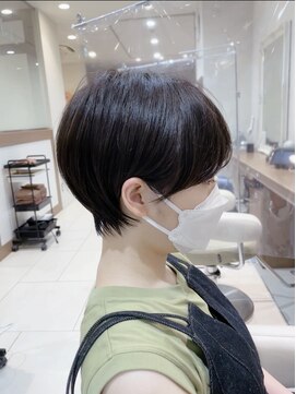 アッシュ 大泉学園店(Ash) 【丸みが可愛い】マッシュショート