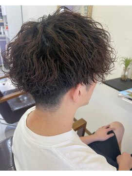 トニーワン 波ツイスパ　マッシュ