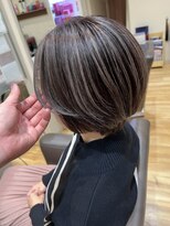 フェリエットバイビークール(feliette by Be-COOL)&nbsp;『feliette』軍司スタイル　ホワイトグレージュ　デザインカラー