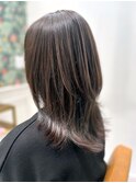 スモーキーカラーのレイヤーセミディ