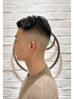 ヨシザワインク プレミアム 横浜 桜木町店(YOSHIZAWA Inc. PREMIUM)&nbsp;メンズ黒髪スキンフェード×アイロンパーマ