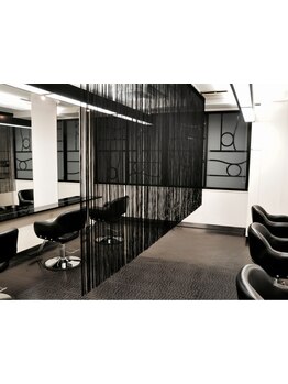 最先端のトレンドを取り入れた髪質改善メニューが豊富♪髪の芯から潤いのある美髪を創る＊