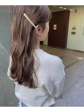 リル(LiLu) 大人可愛いベージュ☆ゆる巻きウェーブ