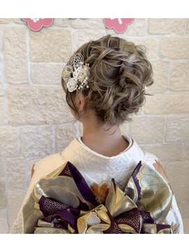 ヴァン カウンシル 川口店(VAN COUNCIL) 編み込みショートアップ【東川口　ヘアセット】