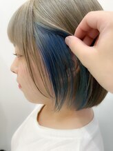 《*あえて表面に出さない隠れた可愛さが◎*》ふとした時に見えるカラーがおしゃれ＊[綾瀬/ケアブリーチ]