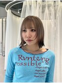 韓国ハイトーンエンドカラー×顔まわりレイヤー