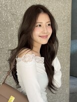 ローネス(LONESS)&nbsp;ブラウンベージュ/赤み消しカラー/ロングレイヤー/韓国風ヘア