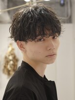 アリエッタ(aRietta)&nbsp;無造作に決まるシャドウパーマ×大人マッシュ