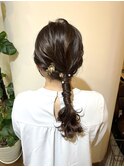 卒業式、先生も華やかにアレンジ☆