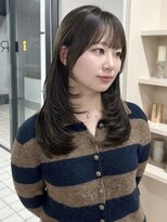 イロウ 天神大名店(IROW) オリーブグレージュ シースルー 顔まわりレイヤー セミロング