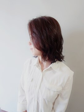ラトリエコンタン(L´atelier Content) 30代40代50代おすすめ　ナチュラルでラグジュアリーな肩下ボブ