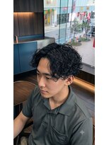 ヘアリゾート エーアイ 浅草ROX店(hair resort Ai)&nbsp;センターパート、波巻きスパイラルパーマ