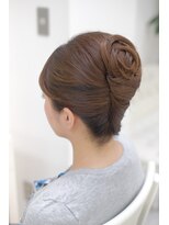 リサ 恵比寿(risa.)&nbsp;シンプル夜会巻き