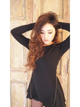 ミリュウ(Milieu) 秋旬グラマラスカール