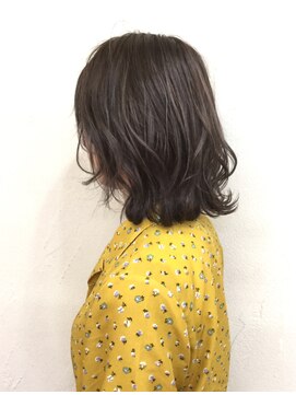 アップル(APPLE) 外ハネ★ラベンダーグレー