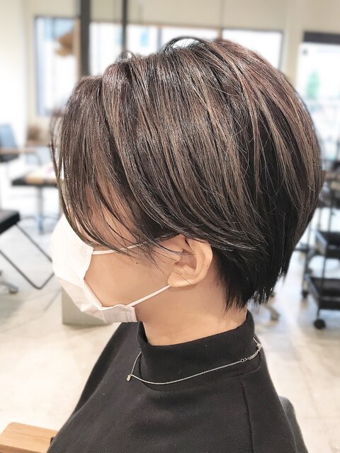 #noi_style コンパクトショート×透け感ハイライト