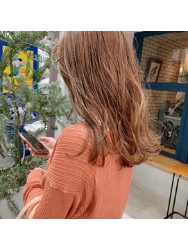 ポーズ(PAUSE) ライトベージュ×ロング