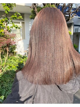 ロイジー(roijir) 【表参道　roijir】ピンクベージュ＊ラインカット