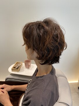 コム モア(COMME MOI) ウルフショートパーマ