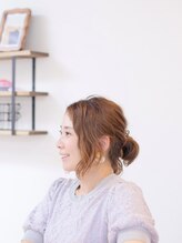 アンド エフ(and f.)&nbsp;藤原 歩菜