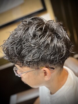 ヒロギンザバーバーショップ 大宮店(HIRO GINZA BARBER SHOP) ワンカールツイストパーマ