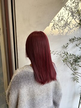 アン ブリーチ(UN BLEACH) ビビットなレッド系カラー!