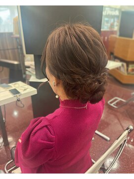 エッジプラス(EDGE PLUS) シニヨン