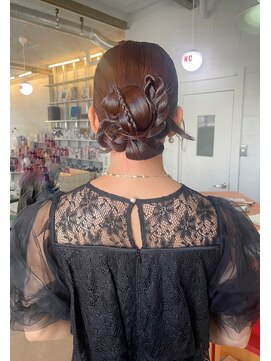 ノード(NODO) 個性的カチモリヘア