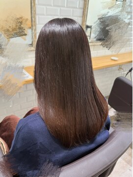 カーラ(Cara) ダメージレスカラー × ナチュラルブラウン