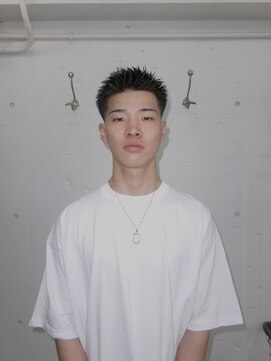 ウェルネス(Wellness) 薬院/メンズ/バーバー/フェード/眉毛/ブリーチ/今泉/フェザー