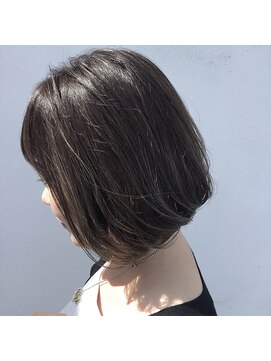 アールワークオブアート(R WORK OF ART) ハイライトボブ