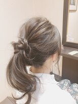 ヘアサロン トラヴィス(hair salon Travis)&nbsp;ツイスト編み込みポニーテールアレンジ