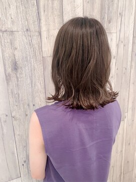 オーフェス 福島店(AUFES) 外ハネロブ/大人フェミニン/ヌーディベージュ