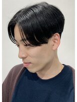 ネクストフォーヘアー(NEXT for hair)&nbsp;刈り上げ×センターパート