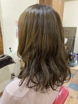 アジュラ(Ajula) パーマスタイル