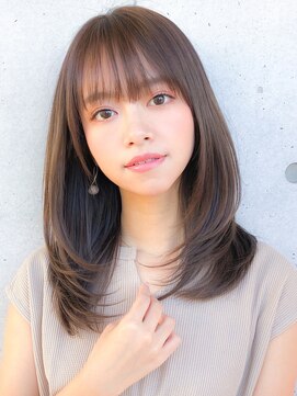 アグノス 青山(Agnos) ★小顔ワンカールレイヤーカットくびれヘアアプリコットオレンジ