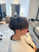 アイズ 海老名(AIZU) 波巻きスパイラルパーマ メンズマッシュ サマーカット刈り上げ