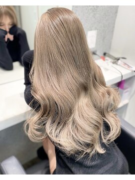 エリーツ 表参道(elyts) ミルキーベージュ×シールエクステ　表参道