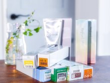 経験豊富なスタイリストが豊富なカラー剤の中からあなたにピッタリなカラーを選びます。