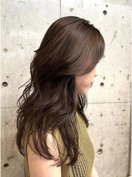 オーサム 下北沢(THE AWESUM) 大人ミディ/レイヤーカット/ブラウンベージュ[下北沢/下北沢駅]