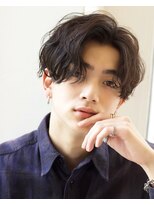 韓国ヘアカルマパーマ韓国マッシュセンターパート黒髪