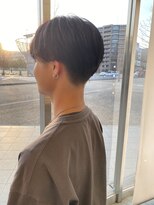 コワファースト 大分(COIFF1RST) 刈り上げマッシュ