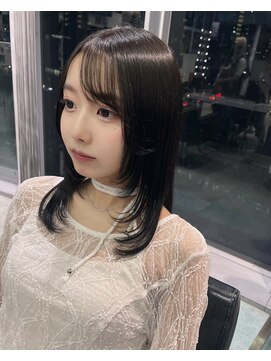 トーキョー オタクヘアー(TOKYO OTAKU HAIR) 顔周りハイレイヤー♪