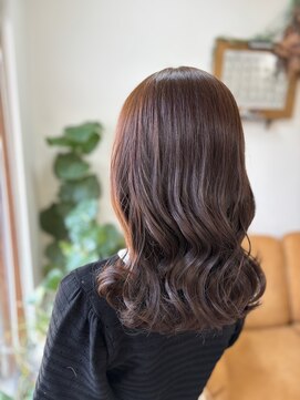 エルフゥ(Elle fou) つや髪 ナチュラルピンク