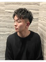 トリム 渋谷(trim.)&nbsp;アップバングショート/サーフカール/刈り上げセンターパート