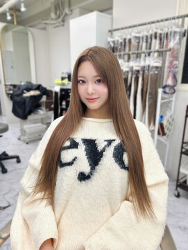 ガルボヘアー 心斎橋店(garbohair) 黒髪からでも垢抜け透明感 ナチュラルでも印象変わるロング