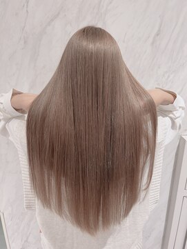 リー 枚方(Lee) 店長今里☆明るすぎないミルクティーベージュ☆