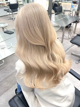 サンクプロジェクト(cinq PROJECT) 原宿韓国顔まわりミルクティーベージュホワイトベージュ