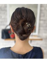 ソメリエヘアー(somelie hair) 綺麗めシニヨン