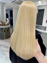 ルーブ トウキョウ(Loob. TOKYO)&nbsp;池袋東口ハイトーンカラーミルクティーベージュピンクベージュ